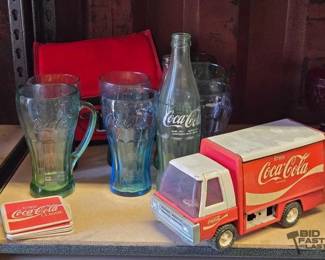 6036  Vintage CocaCola Collectibles 