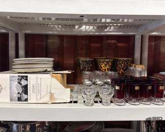 6102  Decorative Plates, Lead Crystal Starter Set  More 