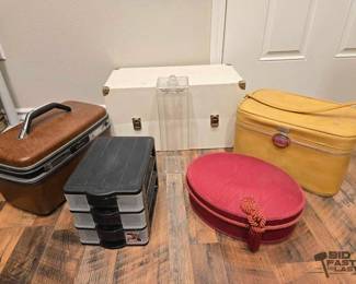 1927  6 Luggage, Jewlery and Travel Cases 