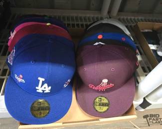 7108  15 MLB Hats 
