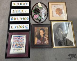 2714  Framed Artist Signed  Framed Artwork  GlassStained Hummingbird Wall Decor 