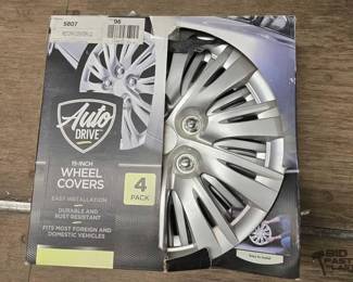 8096  NEW 4 15 Wheel Covers 