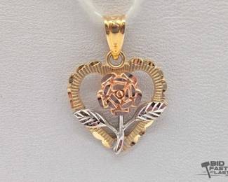 728  14k Yellow Gold Heart with Rose Pendant, 1.08g 