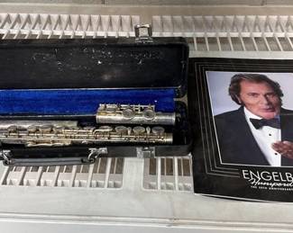 2720  Flute with Case and Engelbert Humperdinck Book 