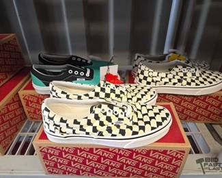 7030  NEW 3 Pairs of Vans Shoes 