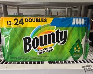 2408  NEW 12 Bounty Doubles Rolls of Paper Towels 