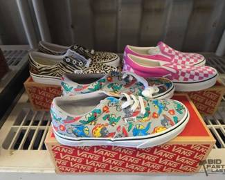 7056  NEW 3 Pairs of Vans Shoes 