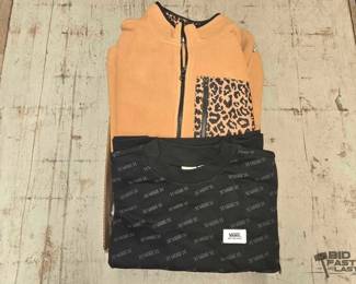 7162  NEW 11 Vans Crewnecks  Zip Up Jacket 