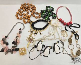 1010  Costume Jewelry 