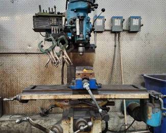 Vintage Bridgeport Milling Machine with DRO