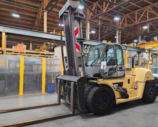 2010 Caterpillar P36000 Forklift - 3839.6 Hours
