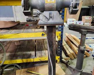Baldor 712 Industrial Bench Grinder