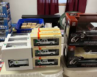 Nascar, Dale Earnhardt, Bill Elliot and may more die cast cars