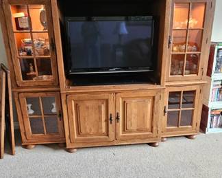 3 Pc Oak Entertainment Center