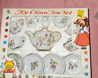 Vtg.Toy China Tea Set 12 Pieces AS IS