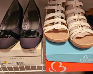 Anne Klein IFlex Black Pump, Bare Traps Sandals!

