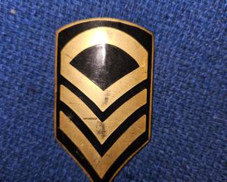 Vtg. US Military 2” Black/Gold Pin!
