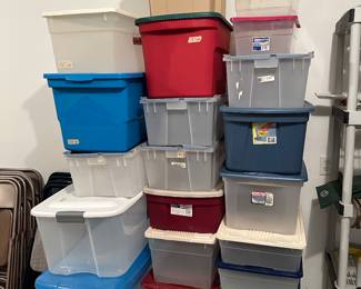 Lots of Plastic Storage Totes! 