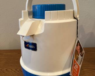 Vtg. Blue Aladdin’s Pump-A-Drink Insulated Gallon Jug No.585 w/Original Tag