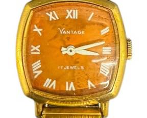 Vintage Womens Gold Tone Vantage Watch