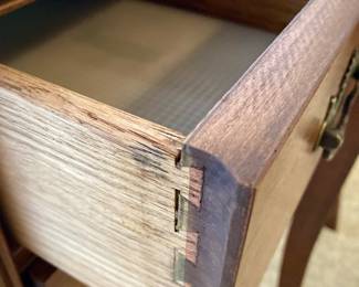 Antique Desk Dovetail