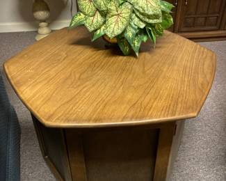 Hexagonal Table