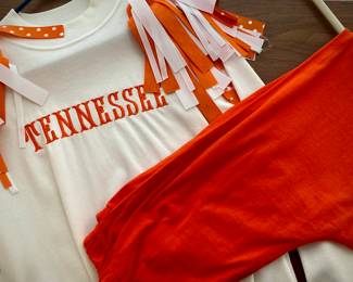 UT Women's Outfit