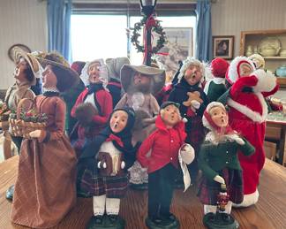 Byer’s Choice Christmas Carolers 