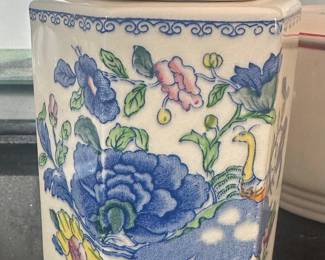 Mason’s Plantation Colonial Lidded Pot