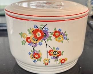 Knowles Utility Lidded Dish