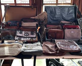 Lots of Vintage and Leather Purses 