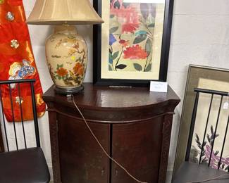 Wall Console, Art, Lamps, Chairs 