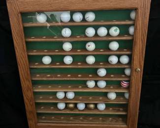 GA141Wooden Golf Ball Display Case
