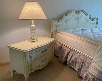 GA203Drexel heritage headboard, and Metal Frame with matching side dresser and lamp