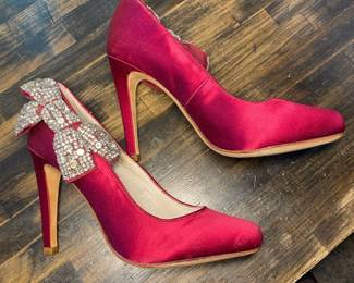 Fun vintage style heels