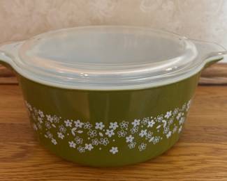 Vintage Pyrex Dish w/Lid