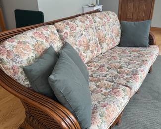 Wicker Sofa, Picture 1 of 3