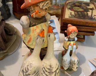 #98	Set of 2 Hummels - 8" Tall and 4.5" tall w/geese	 $20.00 			
