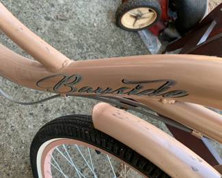 #241	Kent 7 Speed Women's Bicycle	 $50.00 			
