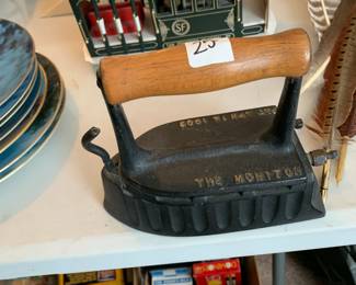 #92	The Monitor - 1903 Flat Iron	 $25.00 			
