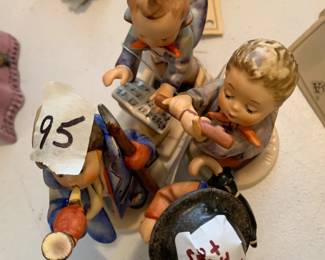#95	Set of 4 Hummels  - approx. 4.5" Tall	 $20.00 			
