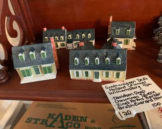 #120	Geodewaagen Delfts Holland Colonial Williamsburg - 4 pc Set	 $100.00 			
