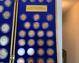 #79	Franklin Mint Coin Collection in Case 	 $200.00 			
