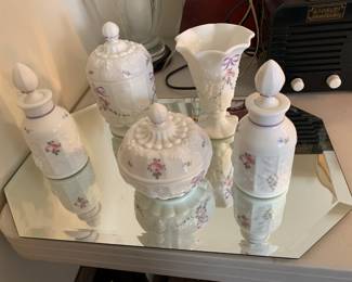 #88	Porcelain 5 pieces on Mirror Base	 $20.00 			
