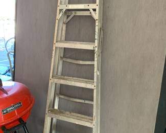 #244	Werner 6' Aluminum Ladder	 $40.00 			
