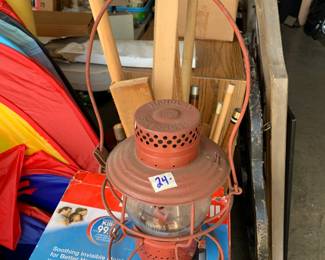 #164	Handlan St Louis USA red train lantern	 $24.00 			

