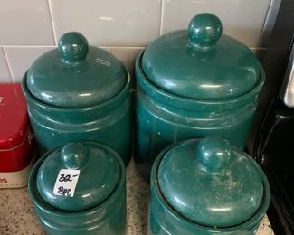 #147	FWC The cooks Bryer 4 canister green set 	 $32.00 			
