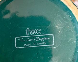 #147	FWC The cooks Bryer 4 canister green set 	 $32.00 			
