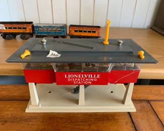 #196	Lionel Ville Dispatching Station	 $25.00 			
