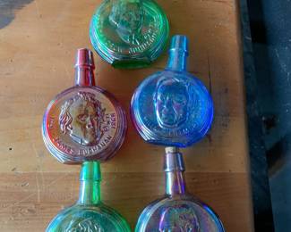 #289	vintage 3" face bottles (5)	 $40.00 			
